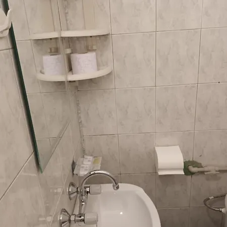 квартири - за гости, Accommodatie bij particulieren